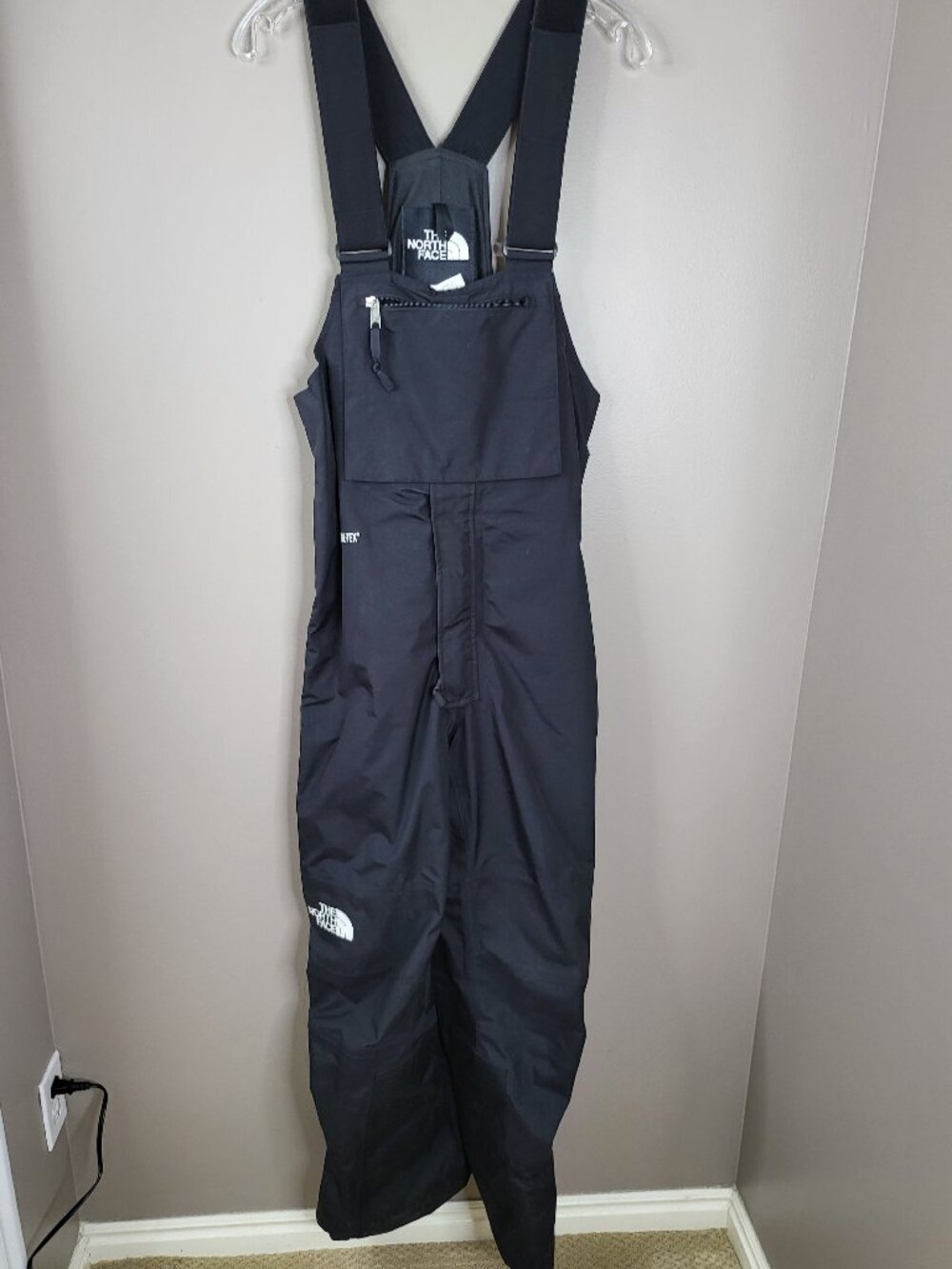 The North Face Gore-Tex Men’s Medium Black Ski Snow Bib Pants Waterproof